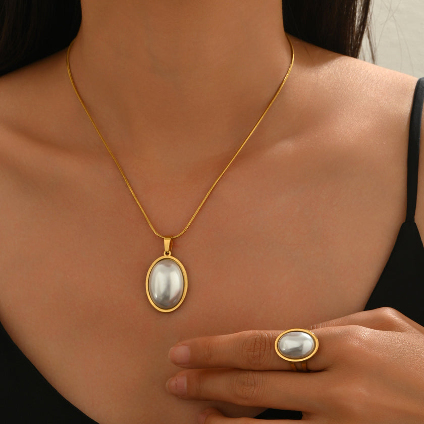 Lxalry Golden Jewelry Set - Elegant Necklace & Ring Combo With Oval Design, Metal Polished Finish, Perfect For Both Day & Night Occasions